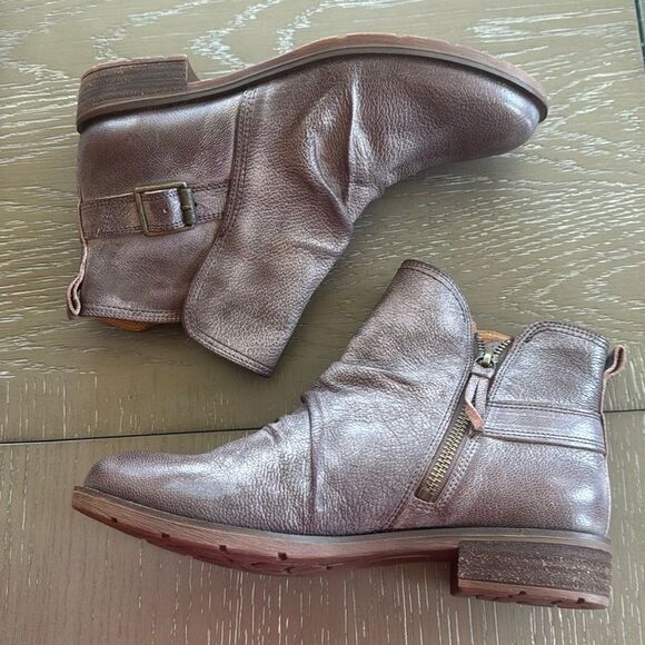 Sofft Brookdale Women's Leather Ankle Boots Moto-Chic Slouchy Side Zipper Size 9 - Picture 11 of 14